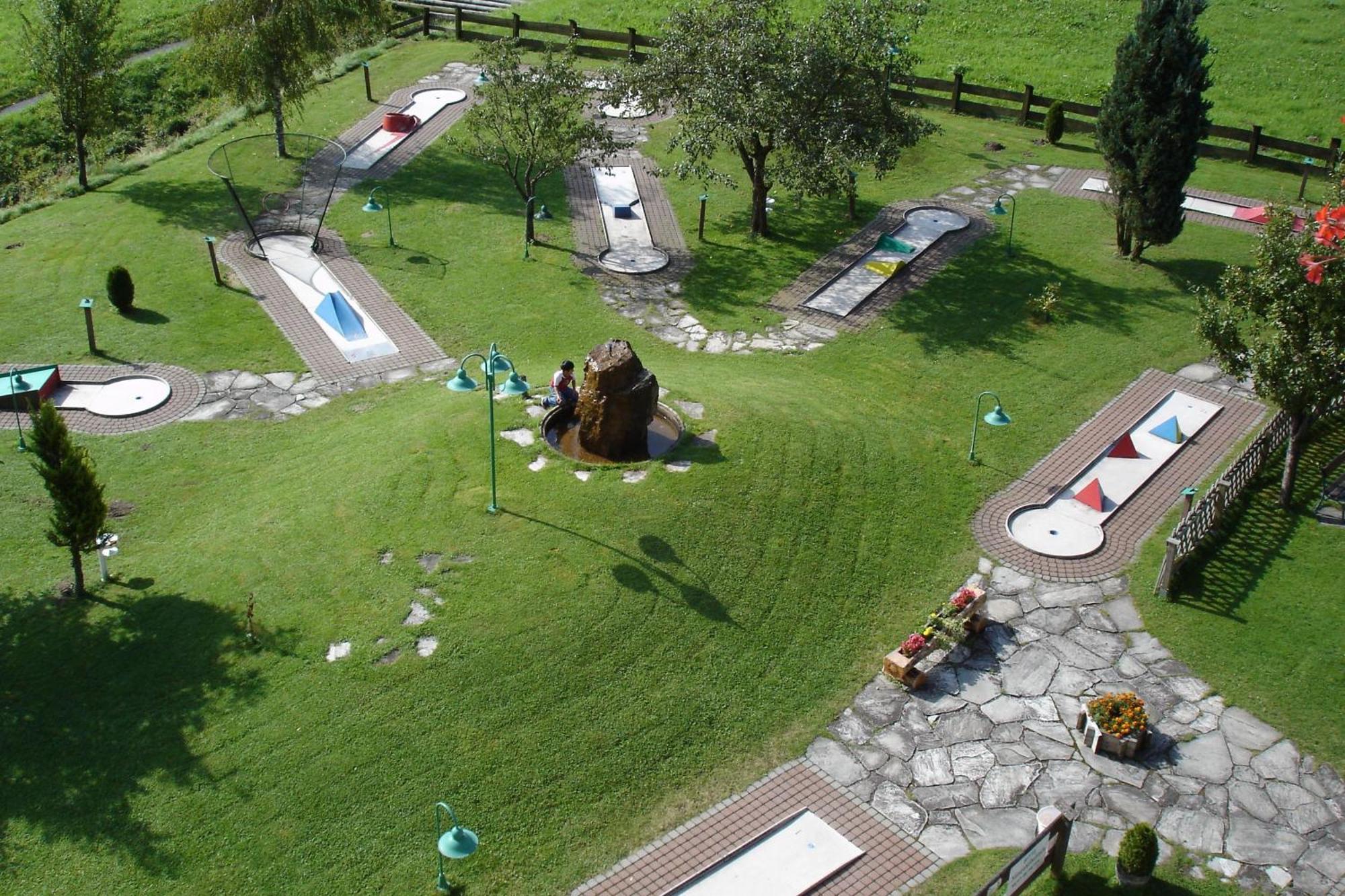 Hotel Neuwirt Kirchdorf in Tirol Eksteriør billede